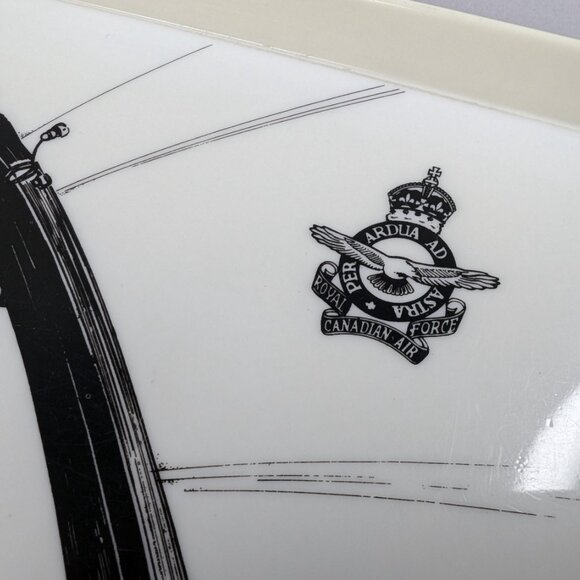 Vintage Jean-Luc Beghin Royal Canadian Air Force Cockpit Plastic Decorative Tray - Picture 4 of 10